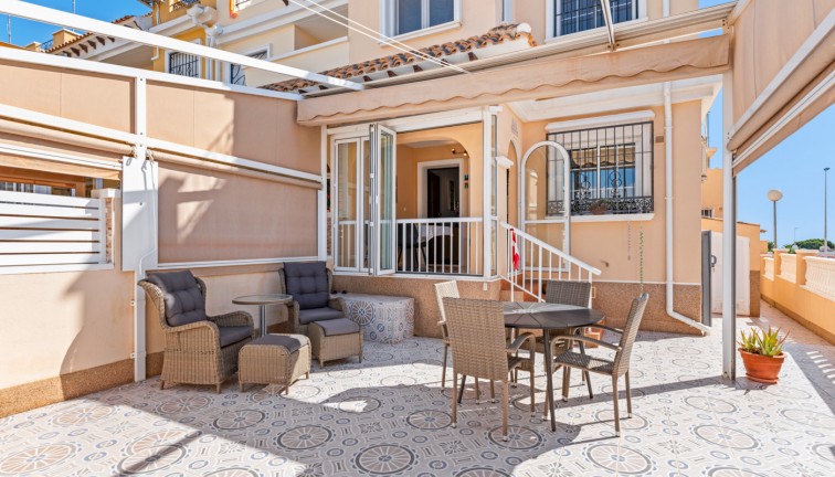 Jälleenmyynti - Bungalow - Torrevieja