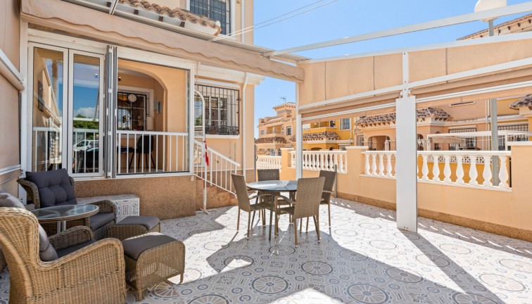Jälleenmyynti - Bungalow - Torrevieja