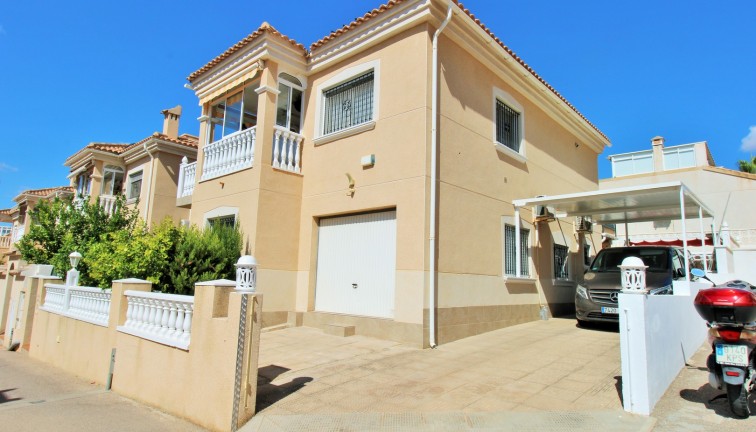 Resale - Chalet - Villamartín