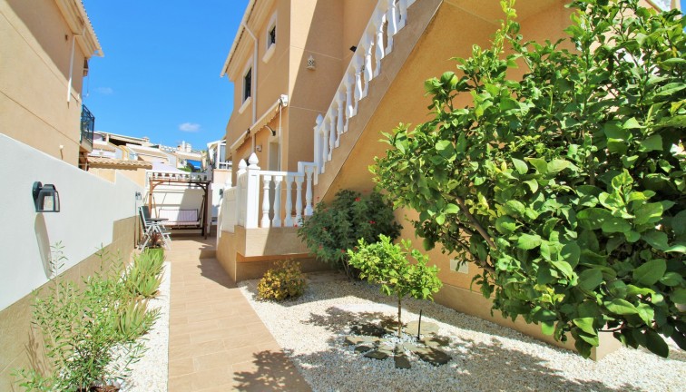 Resale - Chalet - Villamartín