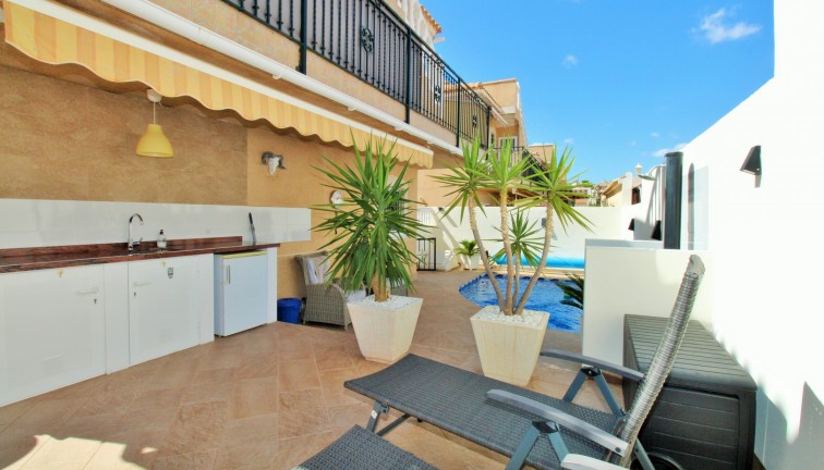 Resale - Chalet - Villamartín