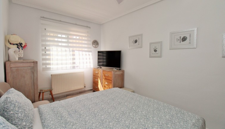 Resale - Chalet - Villamartín