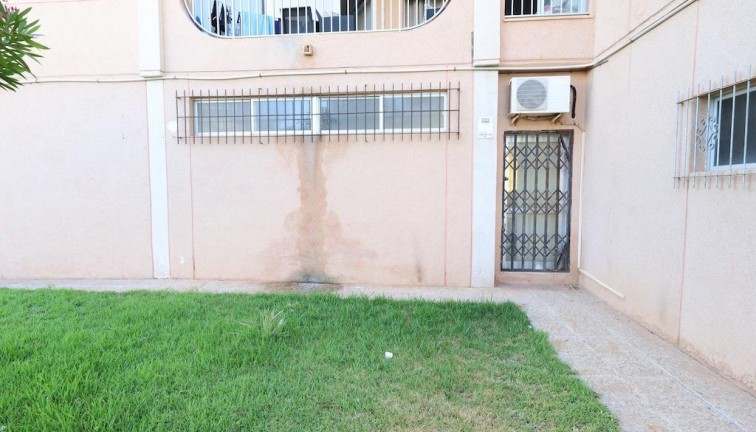 Resale - Commercial - Orihuela Costa - La Zenia