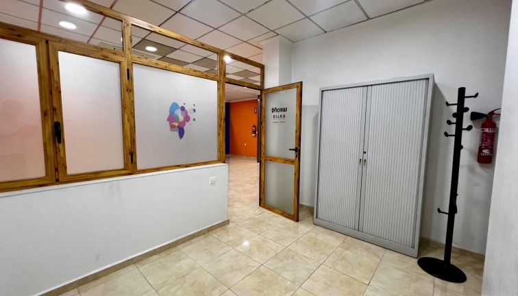 Reventa - Comercial - Beniel