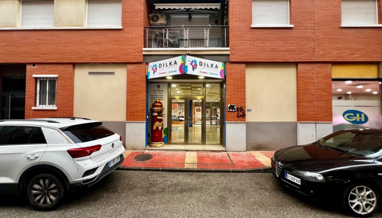 Reventa - Comercial - Beniel