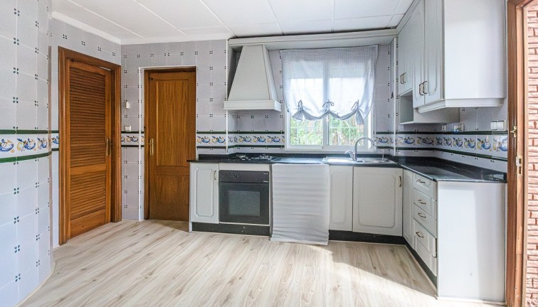 Återförsäljning - Finca - Orihuela - Orihuela Costa