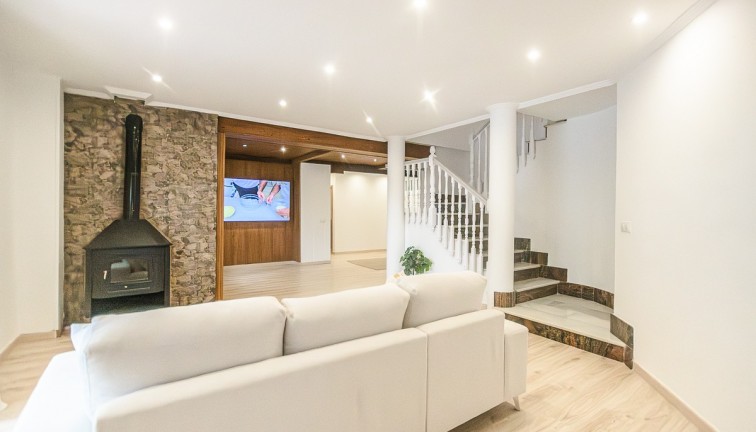 Återförsäljning - Finca - Orihuela - Orihuela Costa