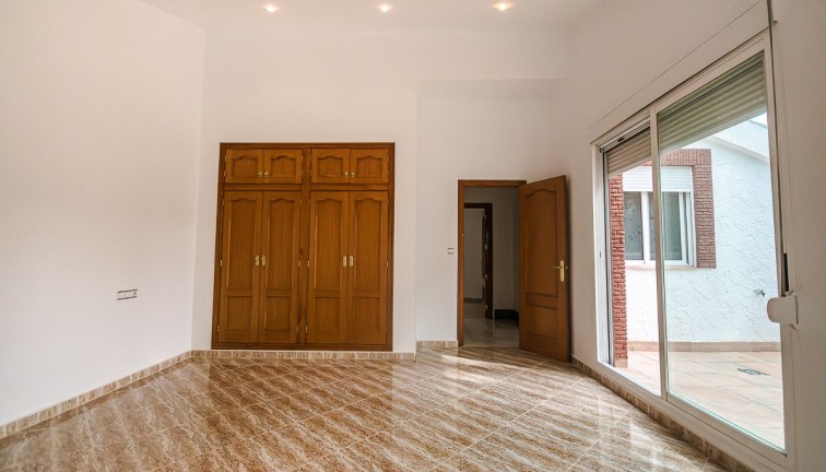 Återförsäljning - Finca - Orihuela - Orihuela Costa