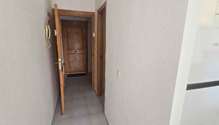 Resale - Apartment - Top Floor Apartment - Torrevieja - LA MATA