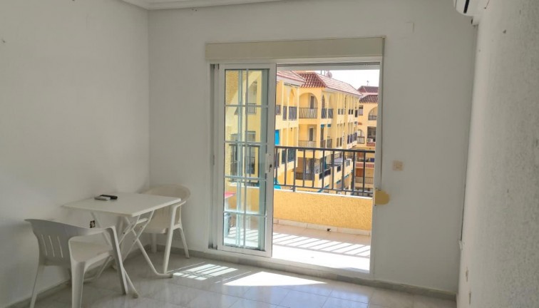 Resale - Apartment - Top Floor Apartment - Torrevieja - LA MATA