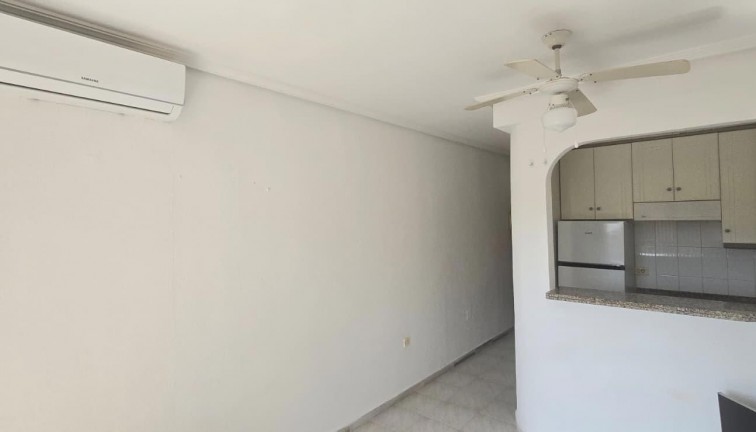 Resale - Apartment - Top Floor Apartment - Torrevieja - LA MATA