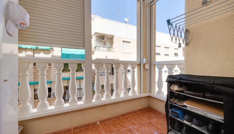 Reventa - Apartamento / piso - Guardamar del Segura