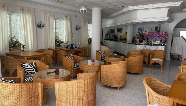 Återförsäljning - Kommersiell - Guardamar del Segura