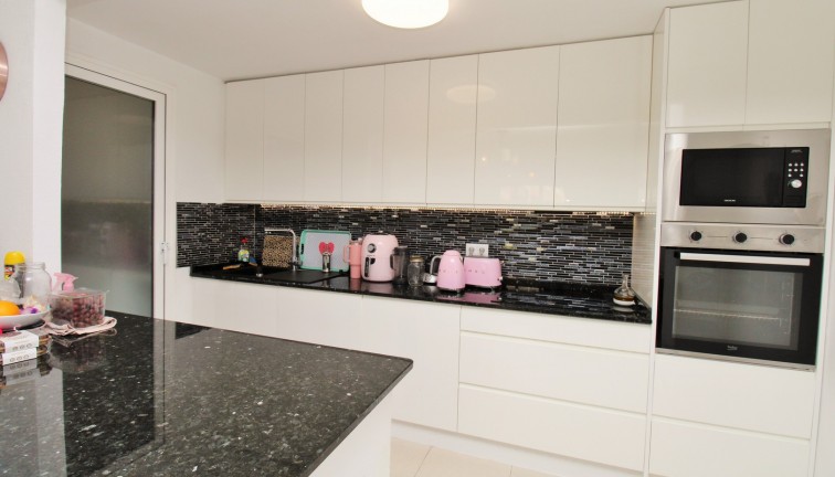 Jälleenmyynti - Asunto - Orihuela Costa - Playa Flamenca