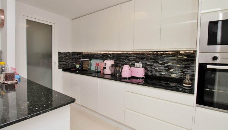 Jälleenmyynti - Asunto - Orihuela Costa - Playa Flamenca