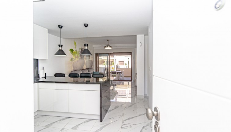 Jälleenmyynti - Asunto - Mil Palmeras