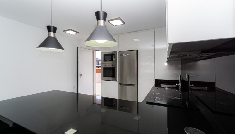 Jälleenmyynti - Asunto - Mil Palmeras