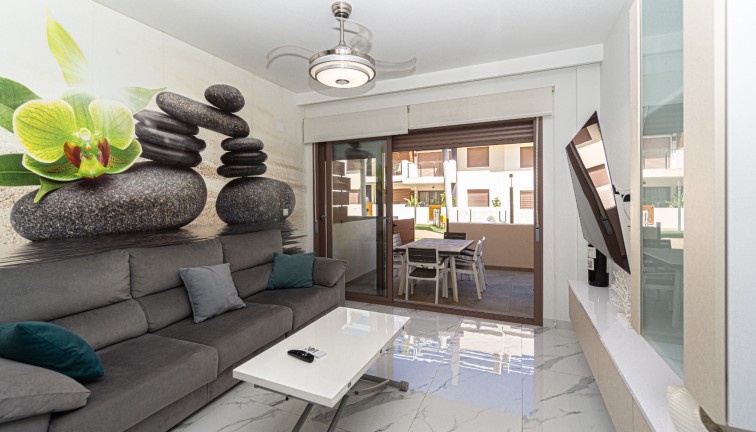 Jälleenmyynti - Asunto - Mil Palmeras