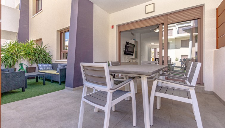 Jälleenmyynti - Asunto - Mil Palmeras