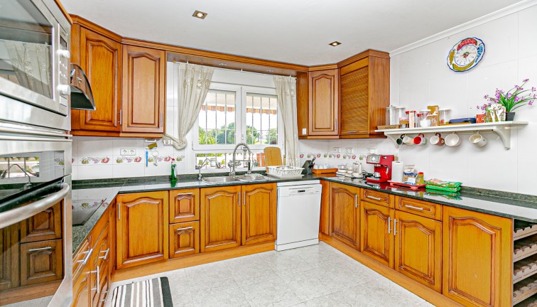 Resale - Chalet - Campoamor