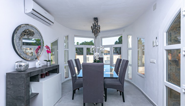 Reventa - Chalet - Campoamor