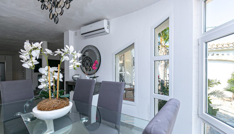 Reventa - Chalet - Campoamor