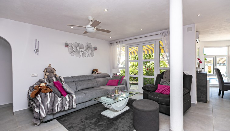 Reventa - Chalet - Campoamor