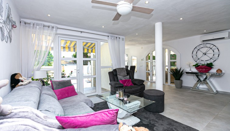 Reventa - Chalet - Campoamor