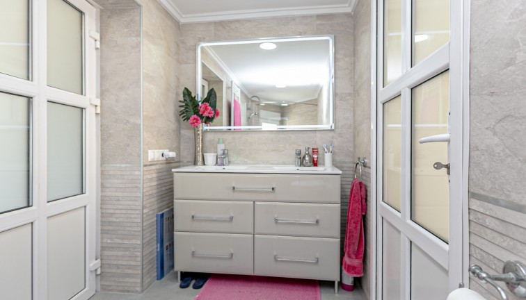 Reventa - Chalet - Campoamor