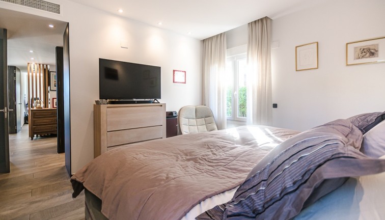 Resale - Chalet - Algorfa