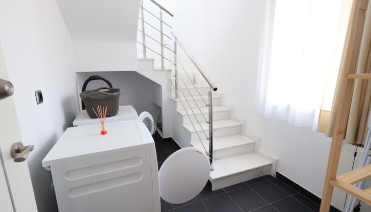 Jälleenmyynti - Erillistalo - Cabo Roig - Costa blanca