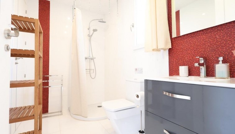 Jälleenmyynti - Erillistalo - Cabo Roig - Costa blanca