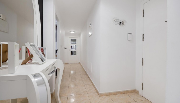Reventa - Apartamento / piso - Torrevieja
