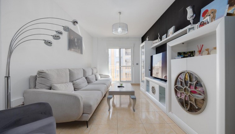 Reventa - Apartamento / piso - Torrevieja