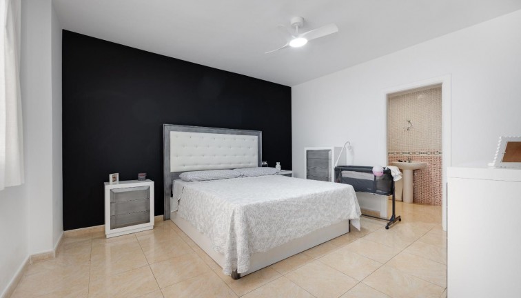 Reventa - Apartamento / piso - Torrevieja