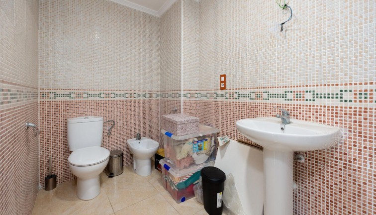 Reventa - Apartamento / piso - Torrevieja