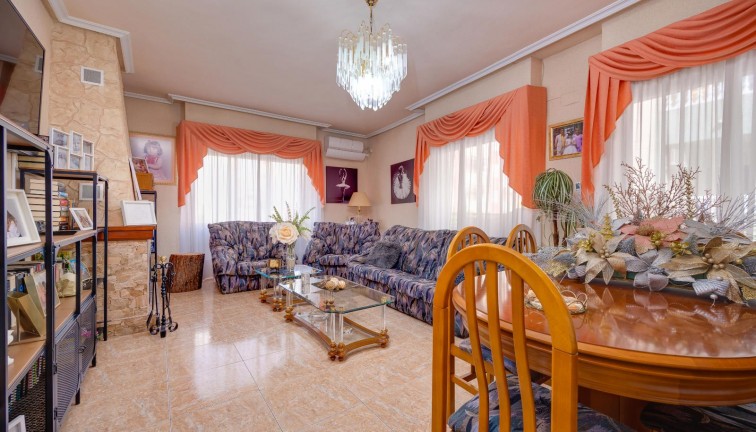 Resale - Apartment - Torrevieja