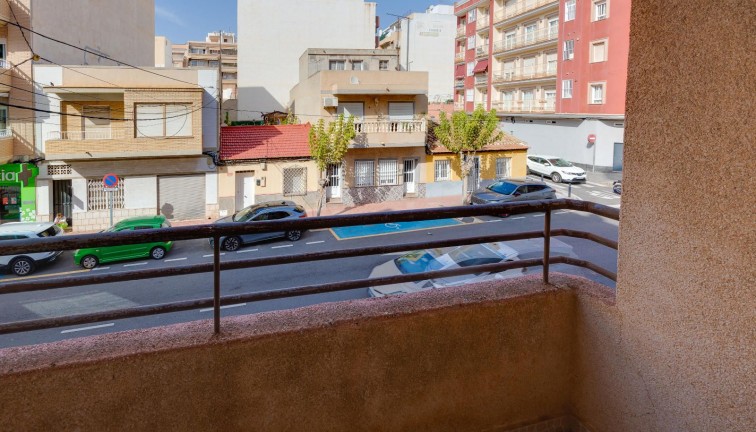 Resale - Apartment - Torrevieja