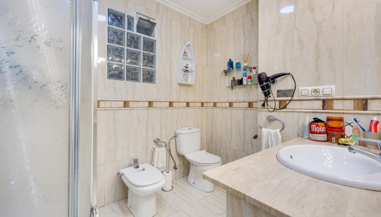 Resale - Apartment - Torrevieja