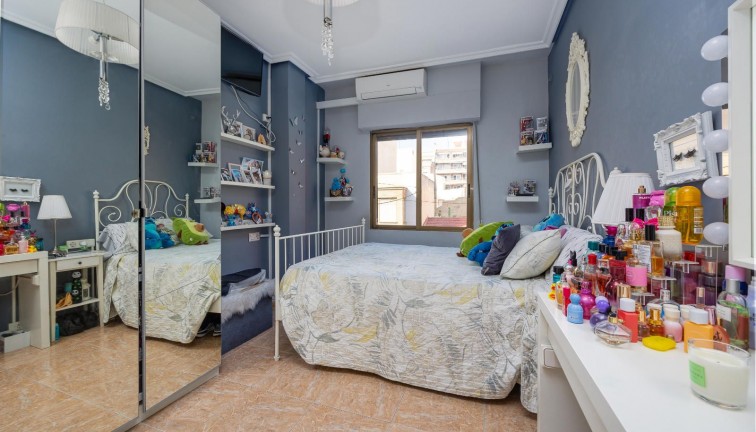 Resale - Apartment - Torrevieja