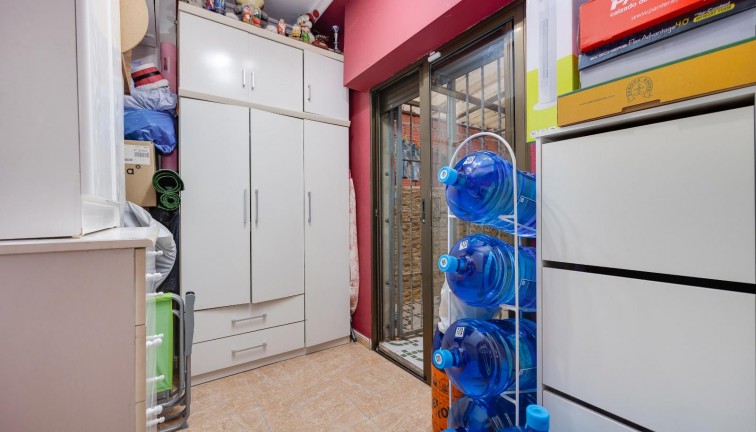 Resale - Apartment - Torrevieja