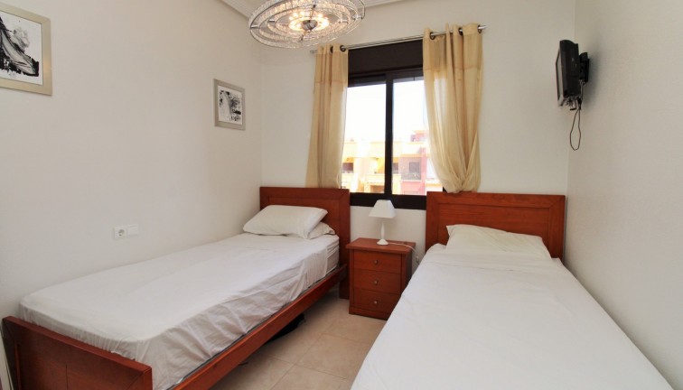 Resale - Apartment - Cabo Roig