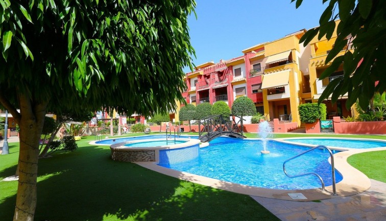 Resale - Apartment - Cabo Roig