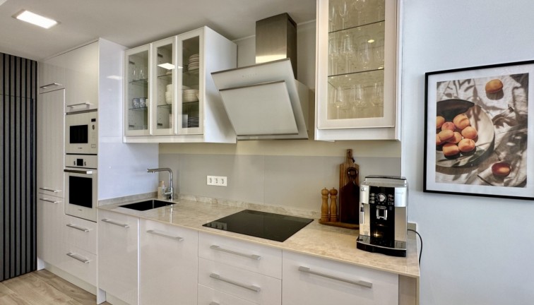 Resale - Chalet - Orihuela Costa - Lomas de Cabo Roig