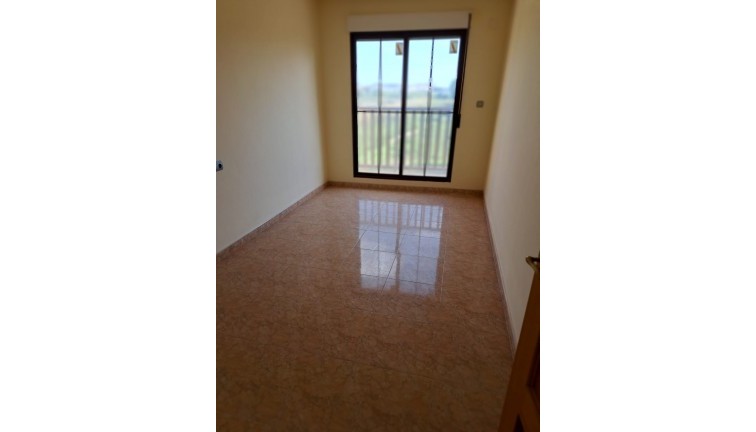 Jälleenmyynti - Asunto - Albatera