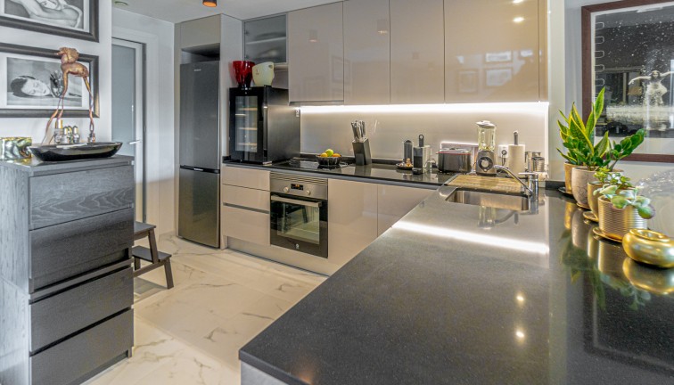 Resale - Apartment - Top Floor Apartment - Playa Flamenca