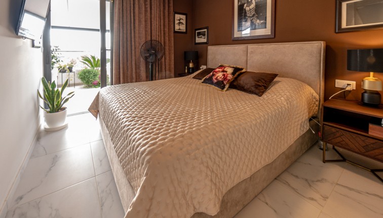 Resale - Apartment - Top Floor Apartment - Playa Flamenca