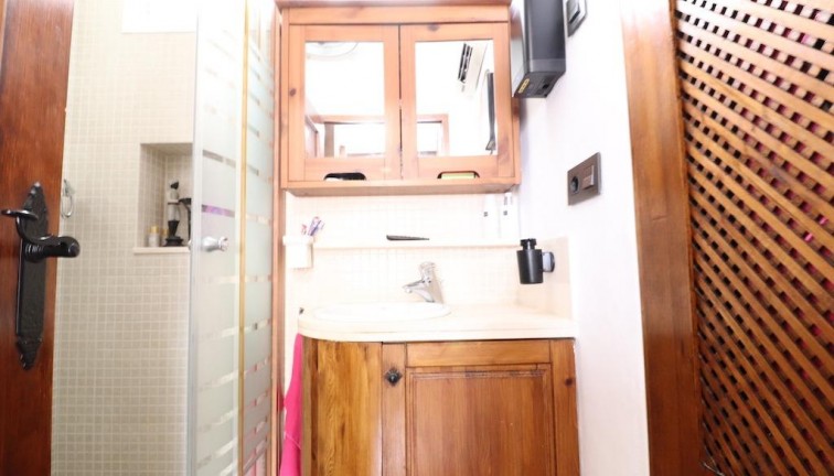 Resale - Chalet - Orihuela Costa - Montezenia