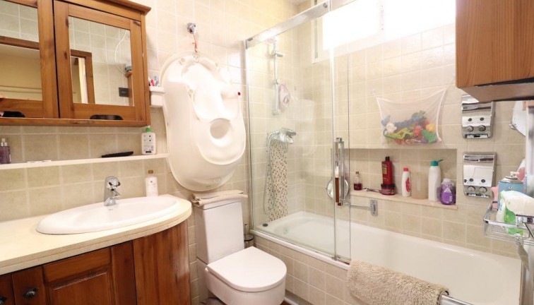 Resale - Chalet - Orihuela Costa - Montezenia