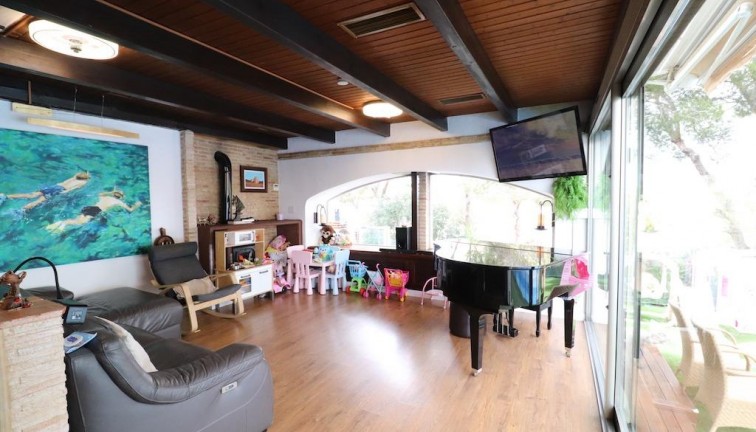 Resale - Chalet - Orihuela Costa - Montezenia